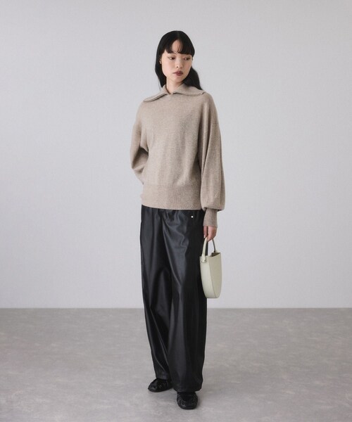 ADAM ET ROPE'(アダムエロペ)の「カシミア混ZIPタートルネックプルオーバー(ニット/セーター・レディース・グレー/ベージュ・F)」の8枚目の写真