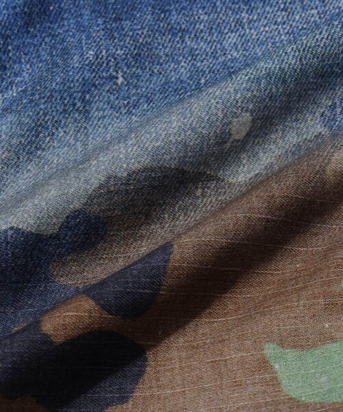 ADAM ET ROPE'(アダムエロペ)の「【TOLQ/トルク】GradationPrintedDenimPants Cargo Shorts(カーゴパンツ・メンズ・グリーン系・2/3)」の12枚目の写真