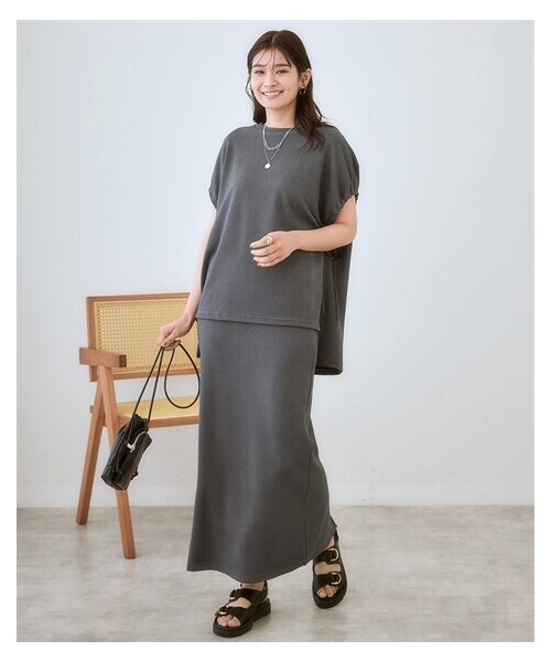 nissen（ニッセン）の「ふくれジャガードセットアップ(袖口リボントップス＋タイトスカート)（Tシャツ/カットソー・レディース・カーキ/モカ/チャコールグレー/黒・S/M/L/LL/3L/4L/5L/6L）」の19枚目の写真