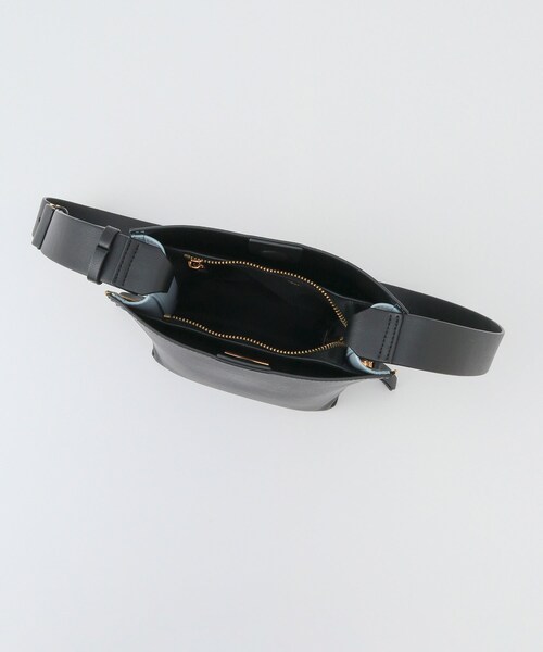 ROPE'（ロペ）の「【E'POR】Y BAG Shoulder Mini【超軽量】（ショルダーバッグ・レディース・ブラック/ホワイト系/キナリ/ダークブラウン/ブルー系/パープル系/ライトグレー・F）」の18枚目の写真