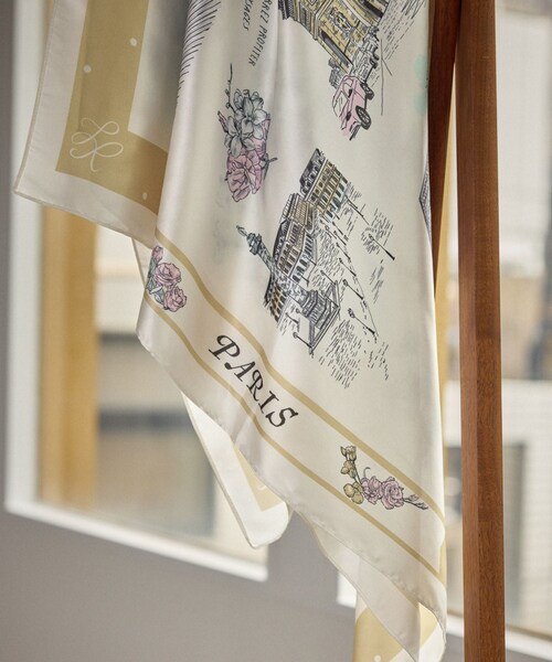 ROPE' PICNIC（ロペピクニック）の「シティーパターンスカーフ 90cm（バンダナ/スカーフ・レディース・ベージュ/サックス/オレンジ系・F）」の5枚目の写真