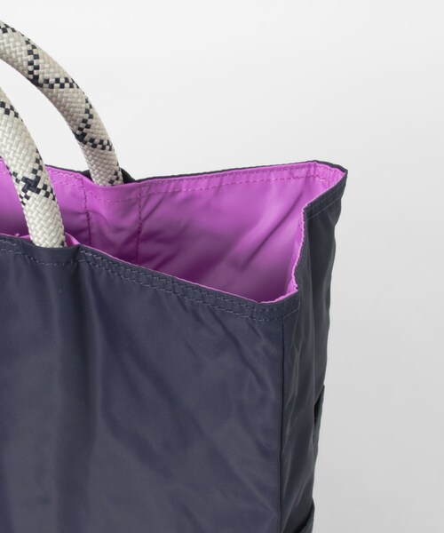 URBAN RESEARCH(アーバンリサーチ)の「NOMADIS SAC2/16(トートバッグ・レディース・LT.PINK/NAVY・one)」の6枚目の写真