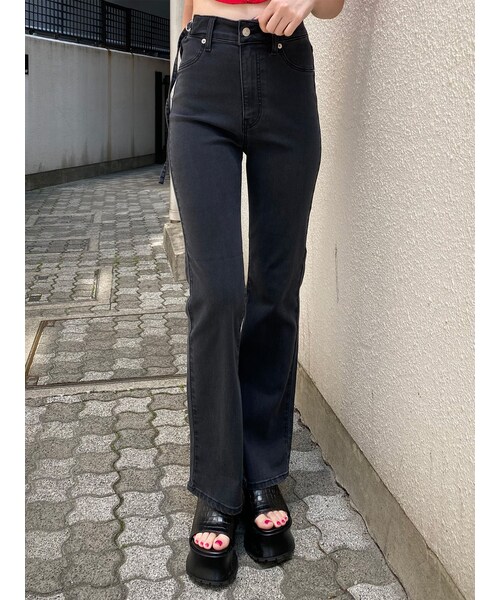 MURUA（ムルーア）の「ウエストカットセミフレアパギンス（その他パンツ・レディース・ブラック・1/2）」の2枚目の写真