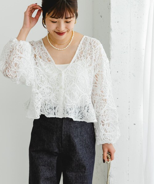 URBAN RESEARCH ROSSO（アーバンリサーチロッソ）の「F by ROSSO　コードレースブラウス（シャツ/ブラウス・レディース・OFF WHITE/BLACK・FREE）」の8枚目の写真