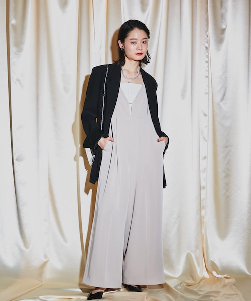 URBAN RESEARCH ROSSO（アーバンリサーチロッソ）の「ワイドパンツデザインオールインワン（サロペット/オーバーオール・レディース・BLACK/BEIGE・36/38）」の2枚目の写真