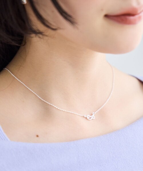 VIS（ビス）の「ノットデザインネックレス（ネックレス・レディース・ゴールド/シルバー・F）」の20枚目の写真