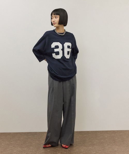 ADAM ET ROPE'（アダムエロペ）の「【Oblada(オブラダ)】別注 FOOTBALL TEE（Tシャツ/カットソー・レディース・オフホワイト/ブラウン/ネイビー・F）」の9枚目の写真