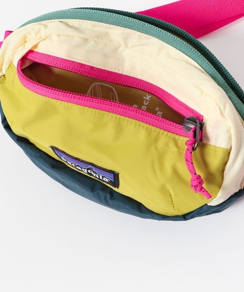 URBAN RESEARCH DOORS（アーバンリサーチドアーズ）の「patagonia　Terravia Mini Hip Pack（ボディバッグ/ウエストポーチ・レディース・BLK/BTRY/SLPU/LMSP・one）」の14枚目の写真