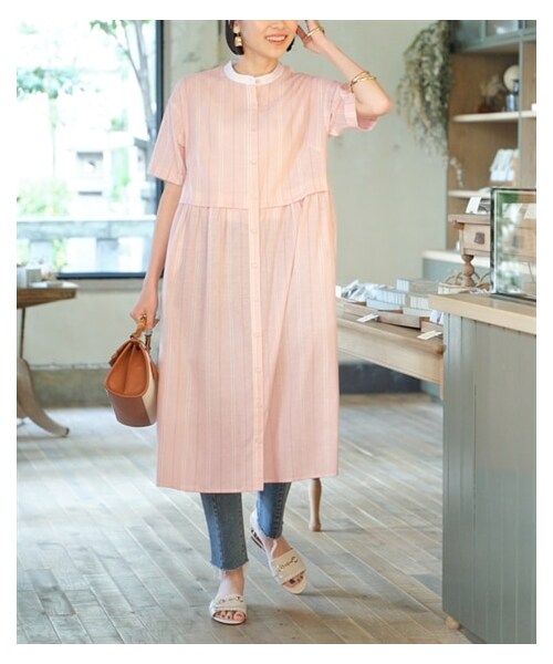 nissen（ニッセン）の「大きいサイズ ウエスト切替綿混シャツワンピース（ワンピース・レディース・オフホワイト系/ピンクベージュ系/ブルー系・L/LL/3L/4L/5L/6L/8L/10L）」の3枚目の写真