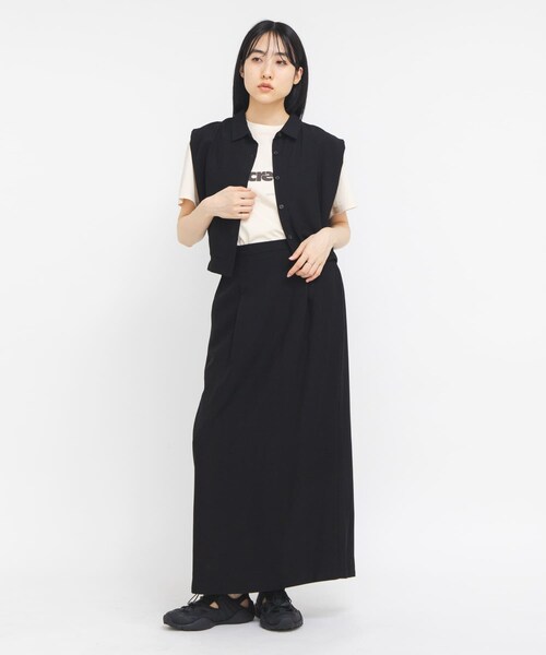 KBF（ケイビーエフ）の「タックブラウスSETスカート（セットアップ・レディース・IVORY/BLACK/ACID KHAKI・One）」の4枚目の写真
