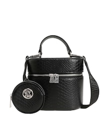 ZOZOTOWN限定 GYDAバニティーショルダーバッグ GYDA ショルダーバッグ バッグ 「WEB限定商品」GYDA (ジェイダ