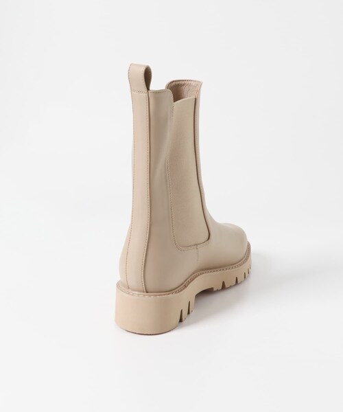 URBAN RESEARCH Sonny Label（アーバンリサーチサニーレーベル）の「サイドゴアショートブーツ（ブーツ・レディース・ブラック/ベージュ・36/37/38）」の14枚目の写真