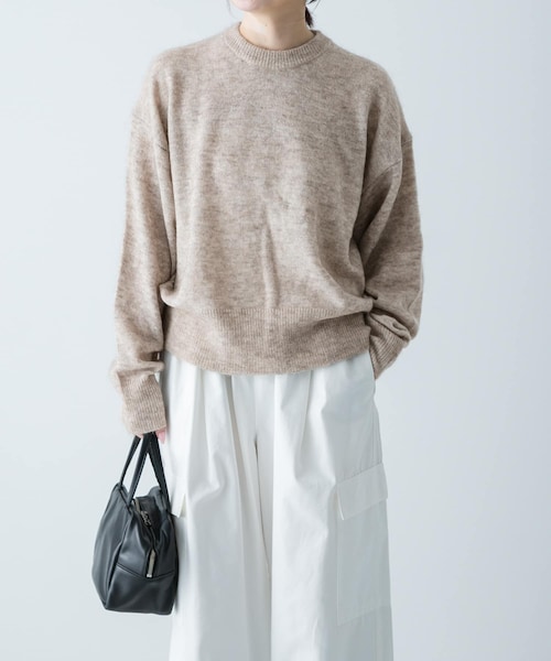 かぐれ（カグレ）の「キッドモヘアクルーネックニット（ニット