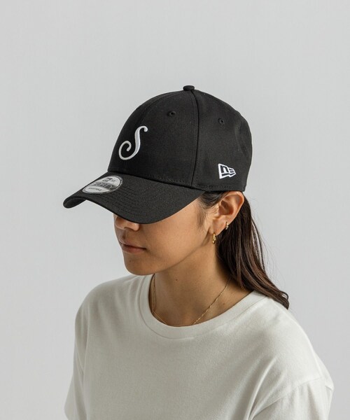 Saturdays NYC（サタデーズ ニューヨークシティ ）の「New Era® x Saturdays NYC "S" Logo Cap（キャップ・レディース・ブラック/グレー/ネイビー・F）」の21枚目の写真