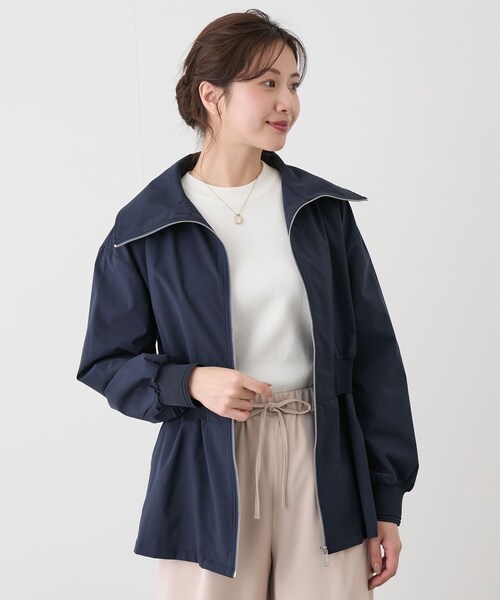 Jayro(ジャイロ)の「ウエスト切替ジップアップブルゾン(ブルゾン・レディース・ブラック/ベージュ/グリーン/ネイビー/サックス・F)」の14枚目の写真