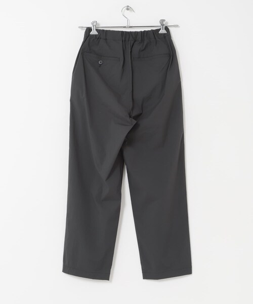 URBAN RESEARCH DOORS（アーバンリサーチドアーズ）の「STILL BY HAND　ナイロンテーパードパンツ（その他パンツ・メンズ・BLACK/CHARCOAL/GREIGE・44/46/48）」の15枚目の写真