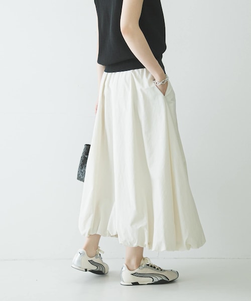URBAN RESEARCH（アーバンリサーチ）の「バルーンギャザースカート（スカート・レディース・OFF WHITE/BLACK/NAVY・Free）」の7枚目の写真