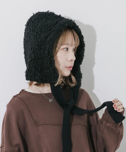 SMELLY（スメリー）の「ループボアボンネット（ニットキャップ/ビーニー・レディース・BEG/BLK・-）」の6枚目の写真