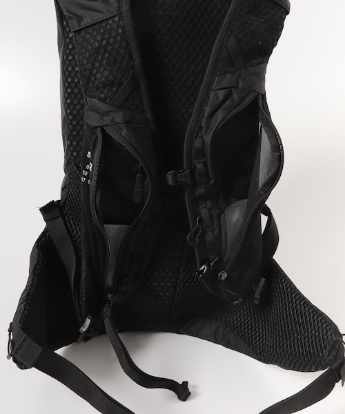 URBAN RESEARCH（アーバンリサーチ）の「MM6xSALOMON　XT 15 MM6 MAISON MARGIELA（バックパック/リュック・レディース・H9966・-）」の6枚目の写真