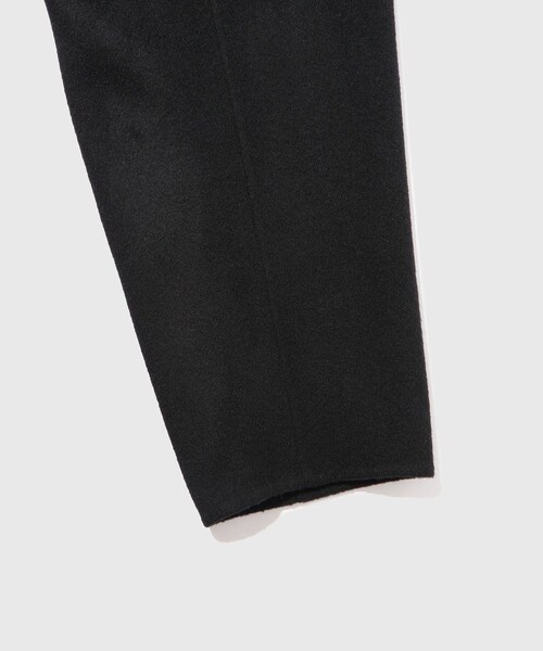 ADAM ET ROPE'（アダムエロペ）の「カシミヤ ダブルフェイス セミダブルコート / マフラー付き（ステンカラーコート・メンズ・ブラック・L/M）」の13枚目の写真