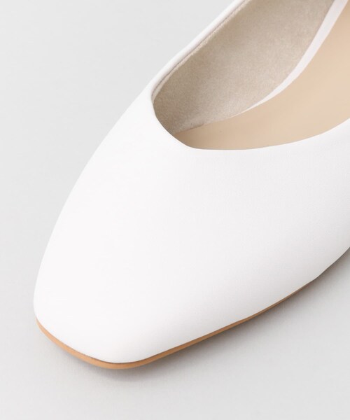 KBF（ケイビーエフ）の「スクエアバレエシューズ（バレエシューズ・レディース・CAMEL/WHITE/SILVER・36/37/38）」の6枚目の写真