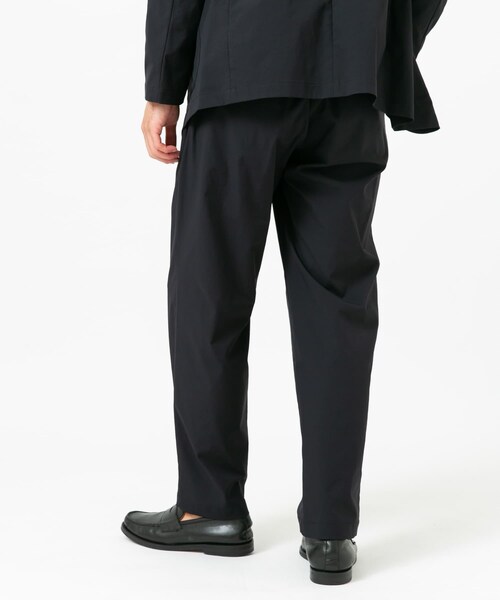 URBAN RESEARCH ROSSO(アーバンリサーチロッソ)の「『セットアップ対応』MARUI ORIMONO 3H DryFabricストレッチ2タックパンツ(その他パンツ・メンズ・NAVY/BLACK・M/L/XL)」の7枚目の写真
