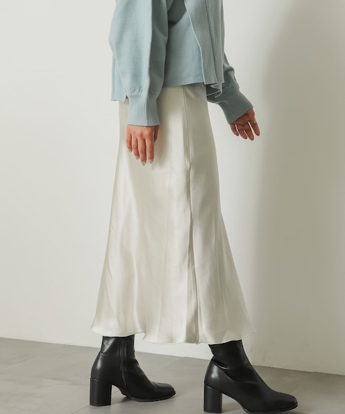 SENSE OF PLACE by URBAN RESEARCH(センスオブプレイスバイアーバンリサーチ)の「サテンナロースカート(スカート・レディース・L.BLUE/IVORY/ORANGE/SILVER/BLACK・S/M)」の7枚目の写真