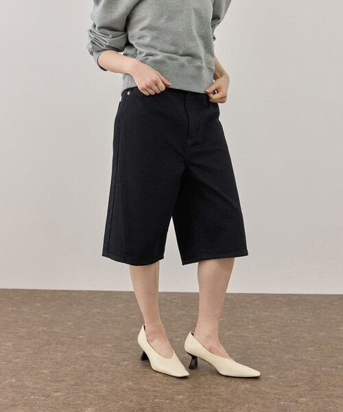 ADAM ET ROPE'(アダムエロペ)の「【NEEDBY for ADAM ET ROPE'】別注 RILLEY(デニムパンツ・レディース・ブラック/オフホワイト・1/2)」の6枚目の写真