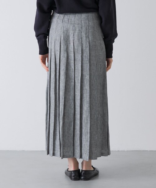 かぐれ（カグレ）の「『別注』O’NEIL OF DUBLIN×かぐれ　LINEN PLEATS SKIRT（スカート・レディース・BLUE/GLEN CHECK・XS）」の4枚目の写真