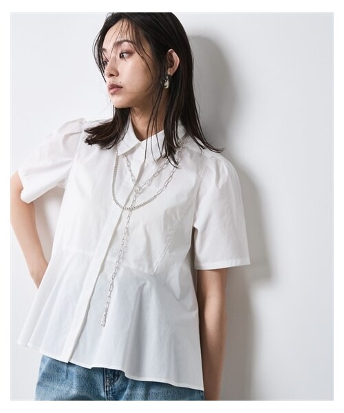 nissen（ニッセン）の「綿100％フレアデザインシャツ＜大きいサイズ有＞シックスタイル（シャツ/ブラウス・レディース・オフホワイト/ベージュ・6L/8L/10L）」の5枚目の写真