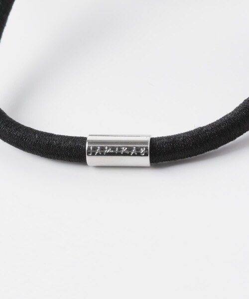 URBAN RESEARCH ROSSO（アーバンリサーチロッソ）の「JAMIRAY　BEAN HAIR TIE（ヘアゴム・レディース・GOLD/SILVER・One）」の6枚目の写真