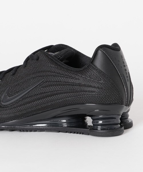 URBAN RESEARCH(アーバンリサーチ)の「NIKE Shox Z(スニーカー・レディース・003 BLACK・23)」の5枚目の写真