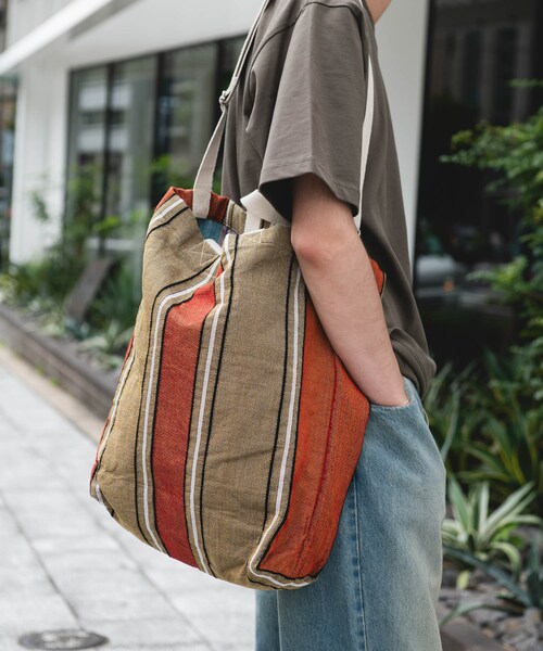 URBAN RESEARCH DOORS（アーバンリサーチドアーズ）の「2WAYストライプトートバッグ（トートバッグ・メンズ・GREEN/L.BLUE/ORANGE・-）」の18枚目の写真