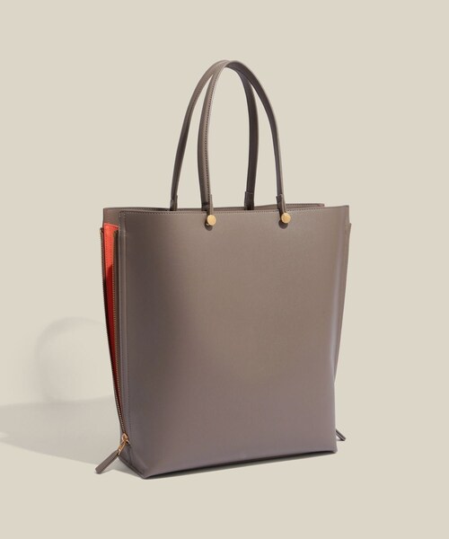 ROPE'(ロペ)の「【E'POR】Y BAG Large/A4対応・通勤・26SS(トートバッグ・レディース・ブラック/グレー/キナリ/ダークブラウン/ダークグリーン・F)」の4枚目の写真