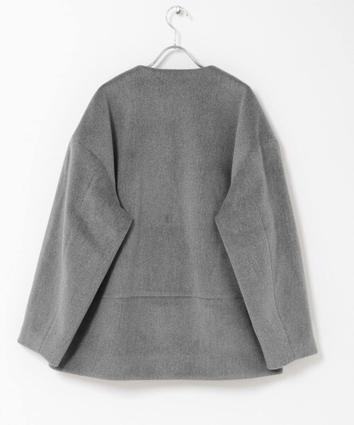 ITEMS URBANRESEARCH(アイテムズ アーバンリサーチ)の「ノーカラーコクーンジャケット(ノーカラージャケット・レディース・GRY/IVO・Free)」の22枚目の写真