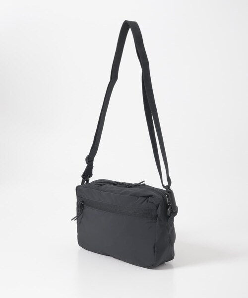 THE GOODLAND MARKET（ザグッドランドマーケット）の「AIGLE　パッカブル ミニショルダーバッグ（ショルダーバッグ・レディース・NOIR/CASHMERE/M.BLUE・one）」の6枚目の写真