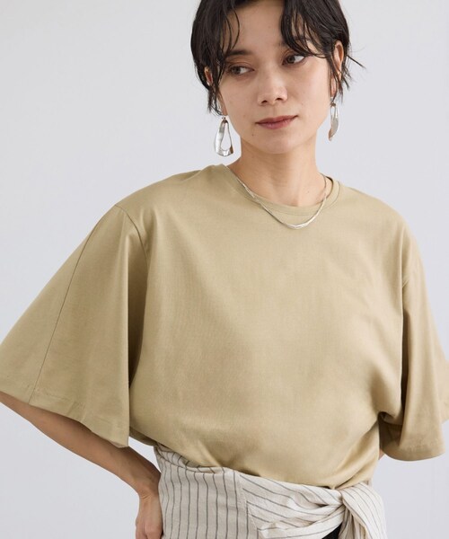 ADAM ET ROPE'(アダムエロペ)の「プリマベールハーフスリーブTシャツ / UVケア(Tシャツ/カットソー・レディース・ブラック/オフホワイト/キャメル・F)」の20枚目の写真