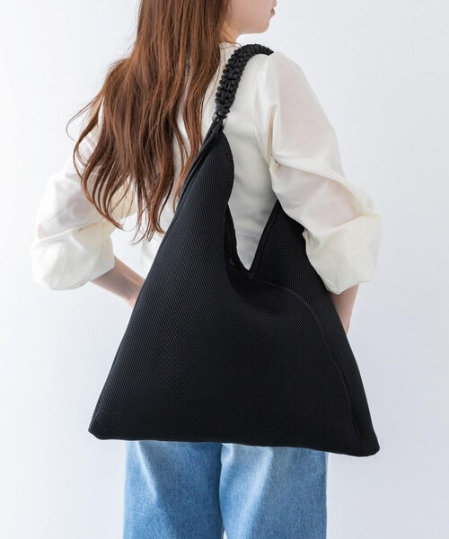 URBAN RESEARCH Sonny Label（アーバンリサーチサニーレーベル）の「LE VERNIS　パラコードハンドルメッシュバッグ（ハンドバッグ・レディース・ブラック/ベージュ・one）」の3枚目の写真