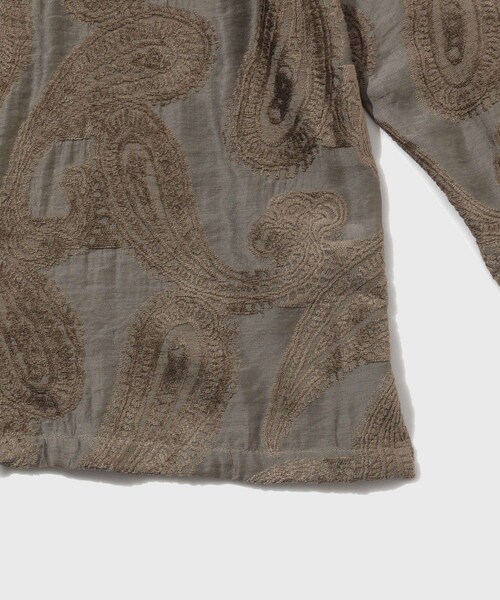 ADAM ET ROPE'(アダムエロペ)の「【CMMN SWDN/コモン スウェーデン】Paisley SHIRTS(シャツ/ブラウス・メンズ・チャコール・44/46)」の8枚目の写真