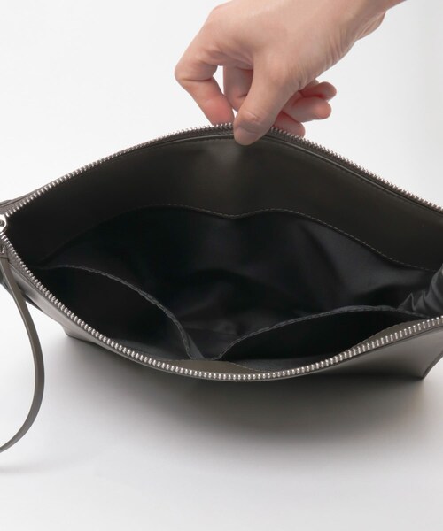 URBAN RESEARCH(アーバンリサーチ)の「PUレザークラッチバッグ(クラッチバッグ・メンズ・CHARCOAL/BLACK・FREE)」の10枚目の写真