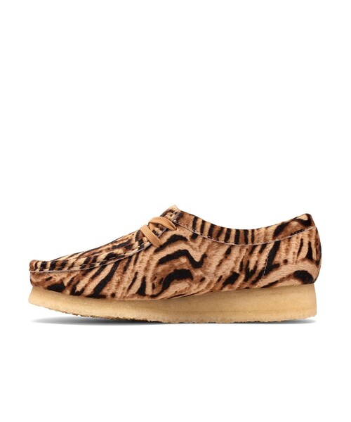 ADAM ET ROPE'（アダムエロペ）の「【CLARKS】WALABEE TIGER PRINT（その他シューズ・レディース・ブラウン系・4/5/6/7）」の9枚目の写真
