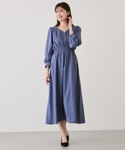 Jayro（ジャイロ）の「ピンタックプリーツ長袖ワンピース（ワンピース・レディース・ライトグレー/ホワイト系/ダークブラウン系/ネイビー/ネイビー系/ブルー/ピンク/ワイン・M）」の13枚目の写真