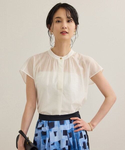 ROPE'（ロペ）の「【洗える】キュプラシルク フレンチスリーブブラウス（シャツ/ブラウス・レディース・ホワイト/ベージュ/ネイビー/ピンク系・F）」の2枚目の写真