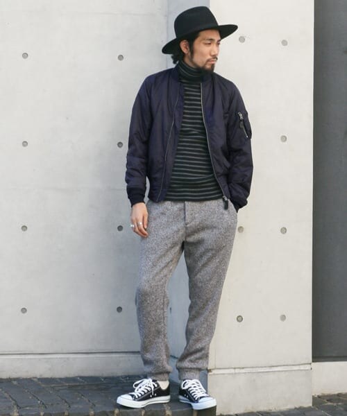 URBAN RESEARCH DOORS（アーバンリサーチドアーズ）の「ALPHA　ALPHA別注 MA-1（ミリタリージャケット・メンズ・NAVY/GREEN・M/L）」の5枚目の写真