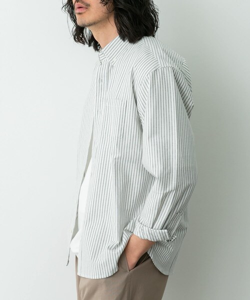 URBAN RESEARCH Sonny Label（アーバンリサーチサニーレーベル）の「抗菌オックスボタンダウン長袖シャツ（シャツ/ブラウス・メンズ・ホワイト/サックス/ネイビー/オフストライプ/ブルーストライプ・S/M/L/XL）」の21枚目の写真