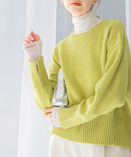 URBAN RESEARCH ROSSO（アーバンリサーチロッソ）の「エクストラファインシームデザインニット（ニット/セーター・レディース・LIME/P/WHITE/PINK/CHARCOAL/BLUE/BEIGE・FREE）」の5枚目の写真