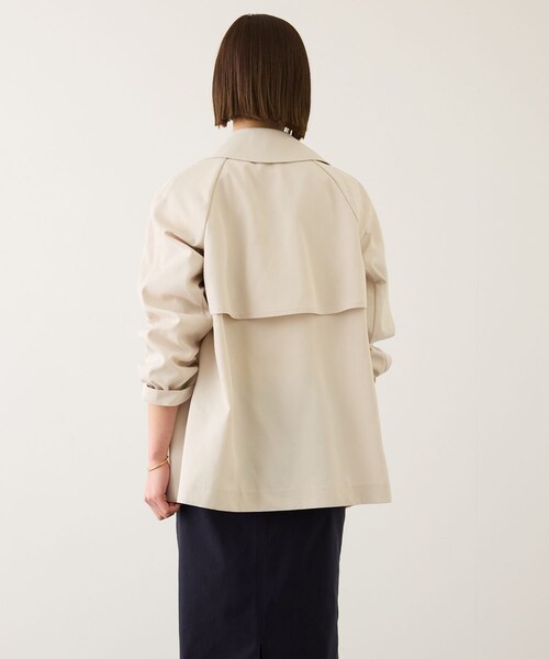ROPE'（ロペ）の「【撥水加工】ライトミドル丈トレンチコート（トレンチコート・レディース・オフホワイト/ベージュ・F）」の6枚目の写真