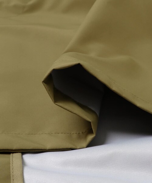 ITEMS URBANRESEARCH(アイテムズ アーバンリサーチ)の「撥水×防風 3Layerバルカラーコート(ステンカラーコート・メンズ・BLACK/DARK BEIGE・M/L)」の11枚目の写真