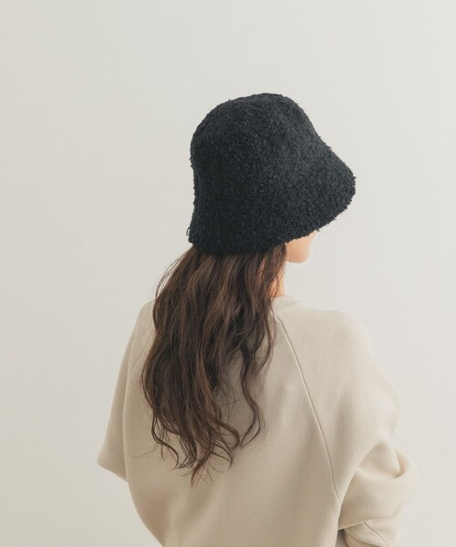 URBAN RESEARCH DOORS(アーバンリサーチドアーズ)の「ブークレバケハ(ハット・レディース・GREIGE/BLACK・one)」の1枚目の写真