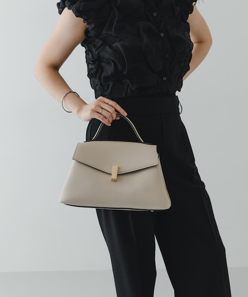 RODE SKO（ロデスコ）の「フラップワンハンドルバッグ（ハンドバッグ・レディース・BLACK/MOCHA/IVORY・One）」の9枚目の写真